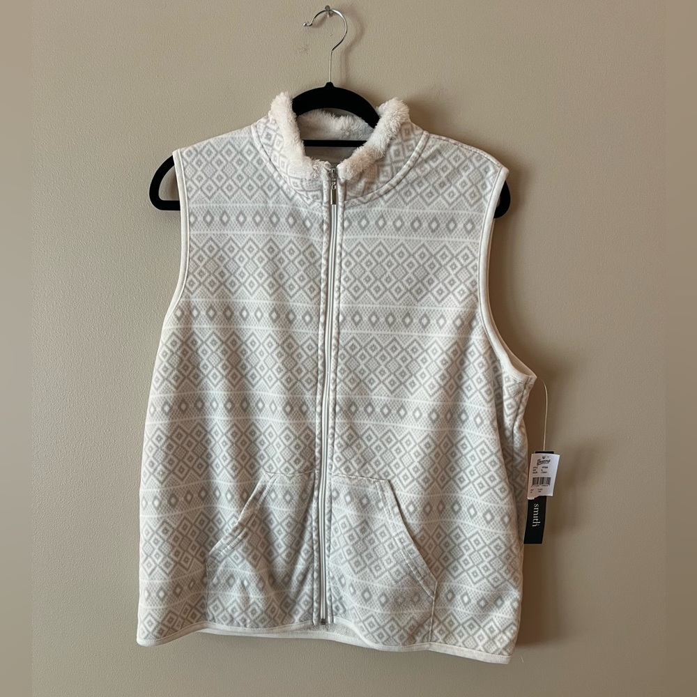 Geometric Fleece Vest